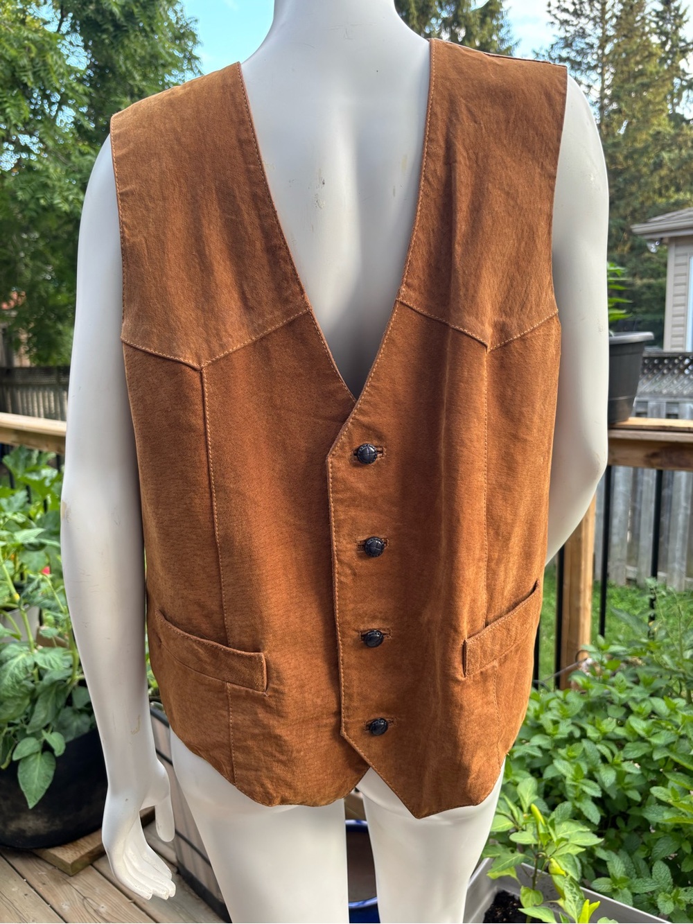 Cosa Nova Vintage Suede Leather Western Boho Festival Vest L Brown